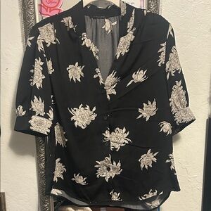 T Tahari Black and White Floral Blouse